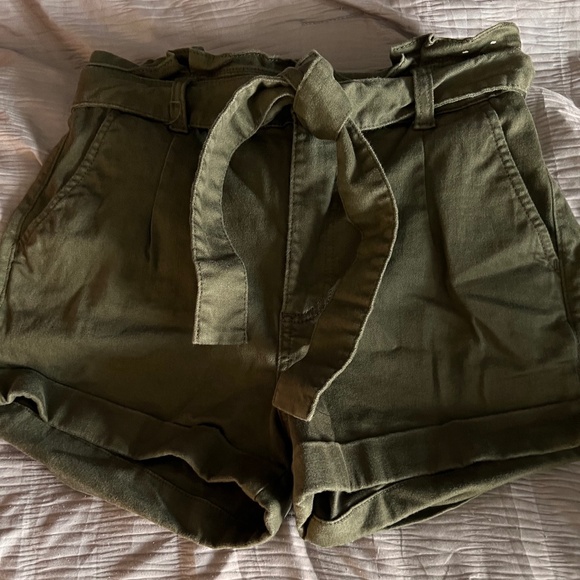 Express Pants - Paper bag shorts